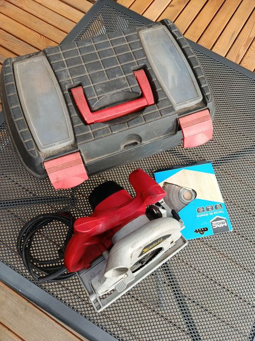 Pilarka tarczowa Perles 1200W 51 mm + kufer + 2 tarcze