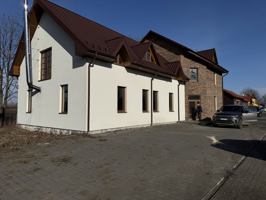 Оренда  комерції .  210 кв