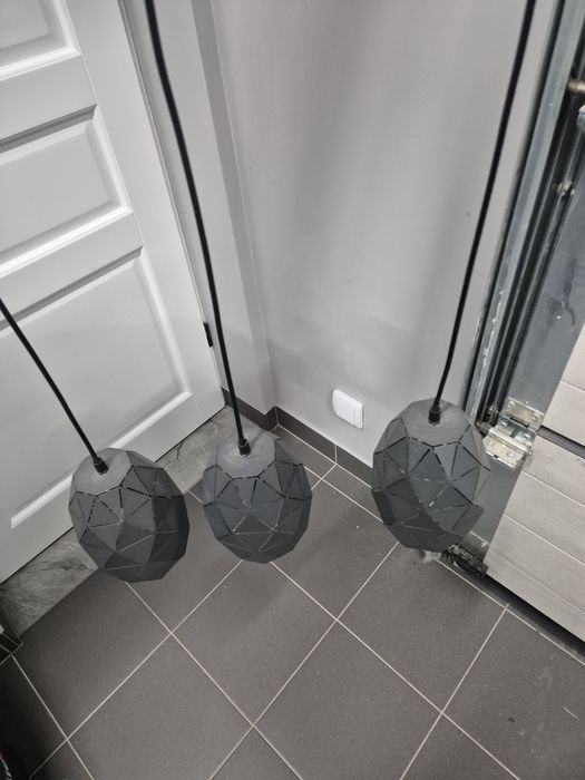 Oświetlenie lampy wiszące