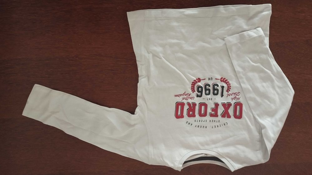 Pack de 74 peças de vestuário para criança 2 a 3 anos