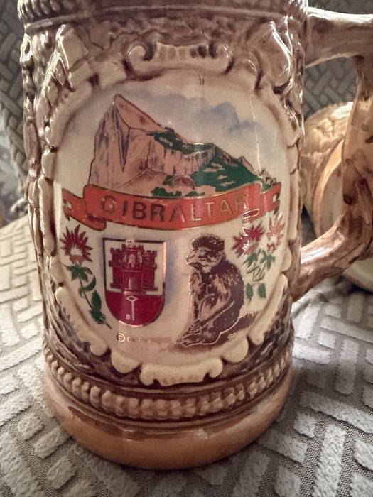 Три пивні кухля Gibraltar
