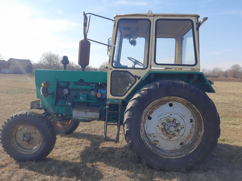 Продам трактор ЮМЗ-6