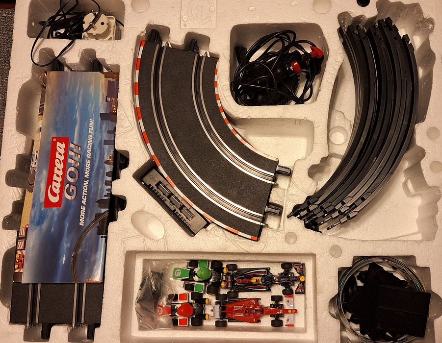 Carrera Go! edycja Mario Kart 8