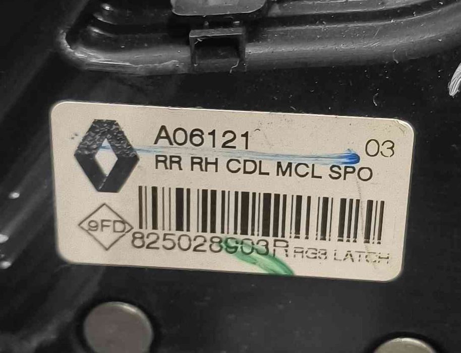 Fechadura / Fecho Porta Trás Direito 825028903R - RENAULT MEGANE IV Hatchback