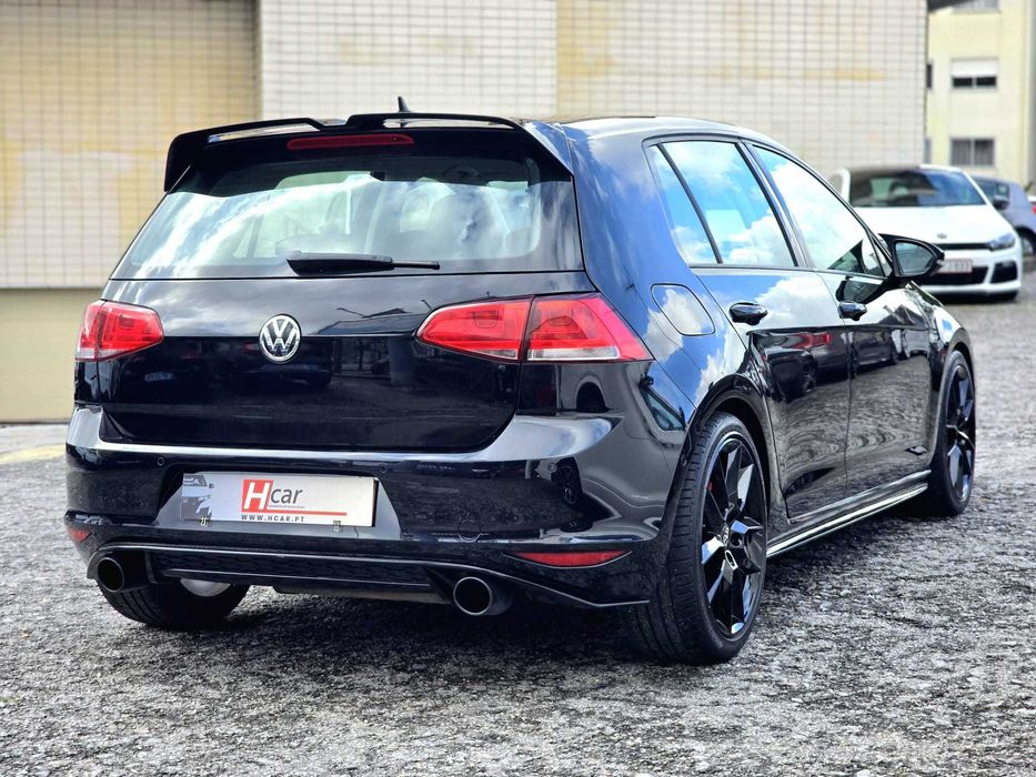 VOLKSWAGEN GOLF VII 1.6TDI 110CV "LOOK GTI"