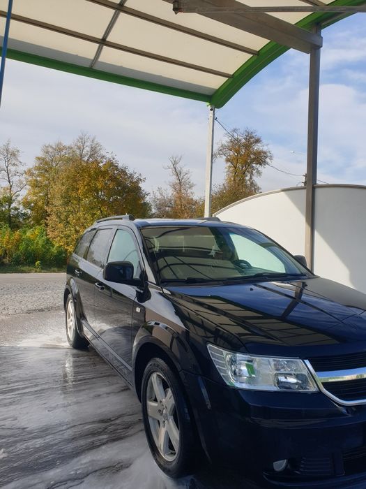 Продам Dodge journey 2.0 дизель