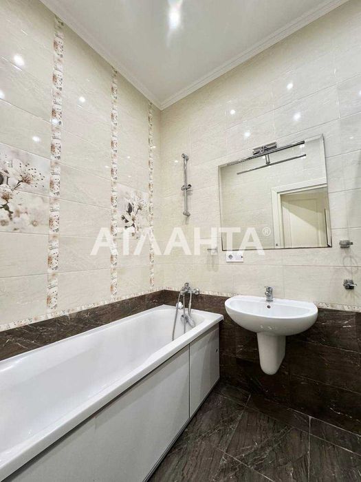 В продаже 3-х к.квартира -99.3 м2  Таирова  15 Жемчужина  Е-Видновленя
