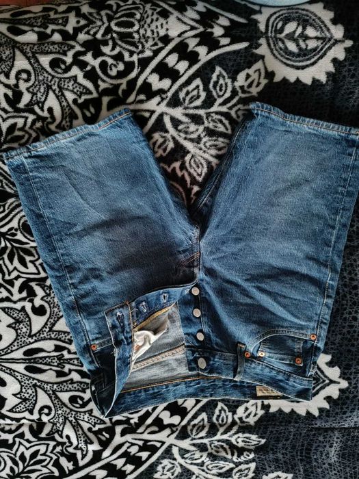 Calções Levi's usados 3 vezes