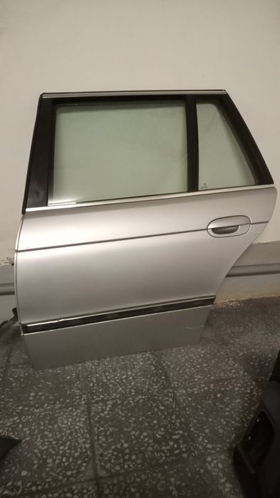 Drzwi lewy tył BMW E39 Touring przedlift titansilber