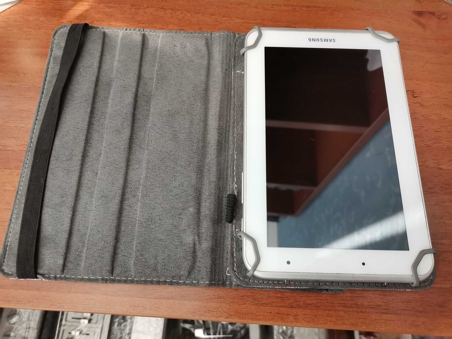 Планшет Samsung GT-P3110