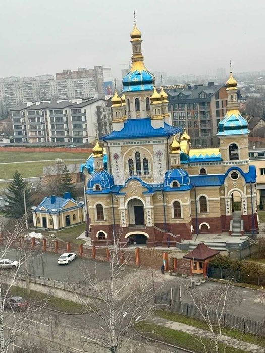 Здається 3 к кв м Студенське