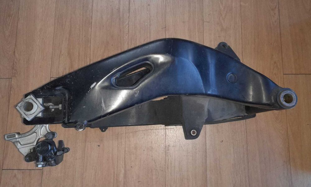 BRAÇO OSCILANTE OEM HONDA CBR 1000RR FIREBLADE 2013