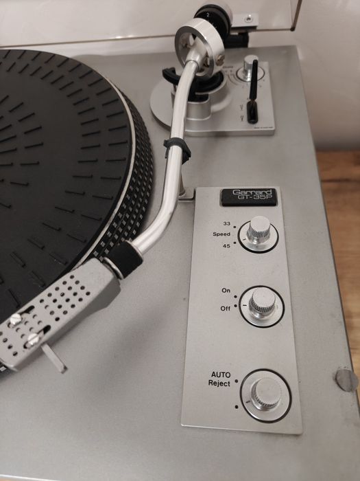 Gramofon Garrard GT-35P – w pełni sprawny, zarówno dla początkujących jak i zaawansowanych,klasyk vintage z epoki winyli