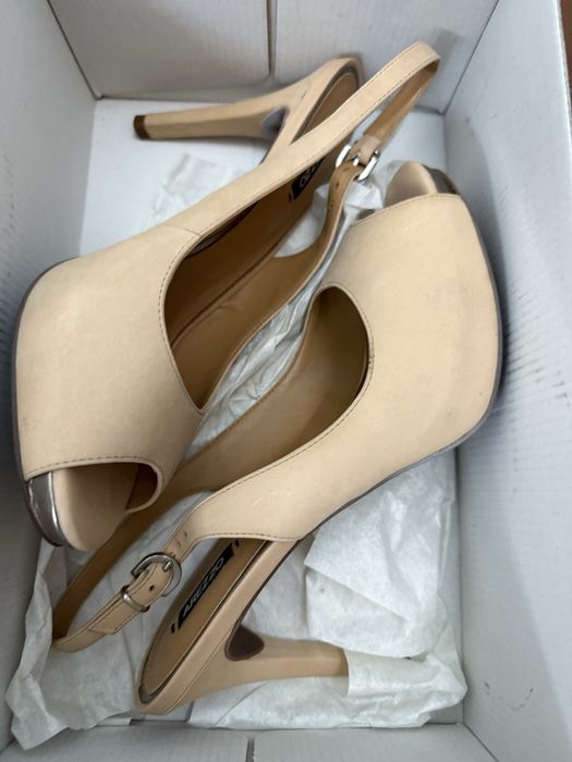 Calçado variado no tamanho 37 em optimo estado