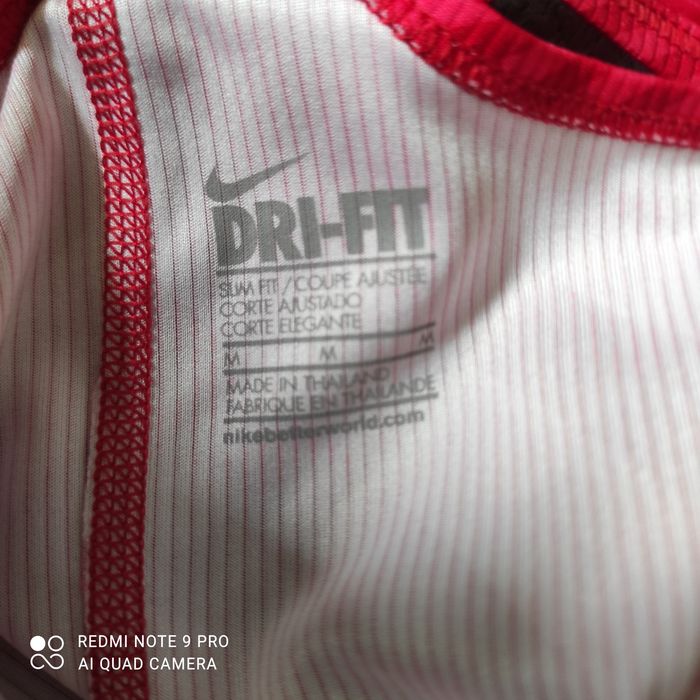 Koszulka sportowa top Nike dri-fit rozmiar M stan idealny