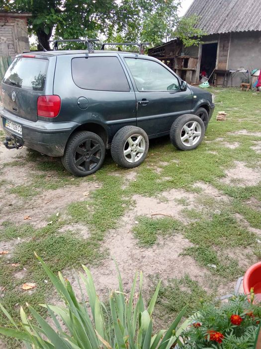Продаж авто Volkswagen Polo 2000 рік