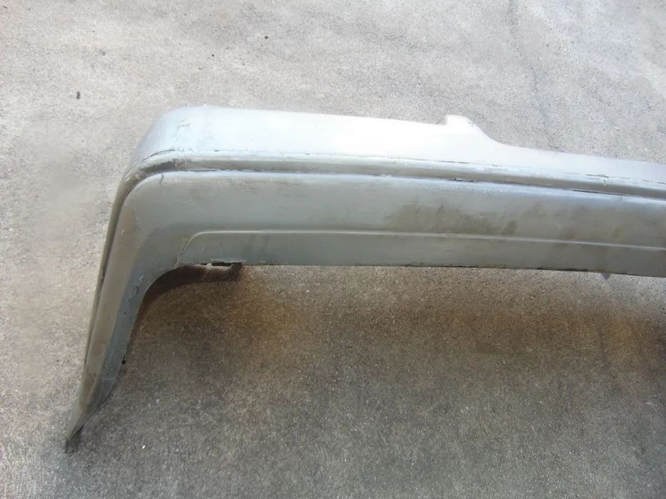 Volvo 480 para-choques trás