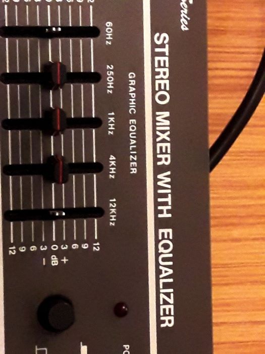 MIKSER audio Z EQUALIZEREM BETTER SL-210 stereo mixer