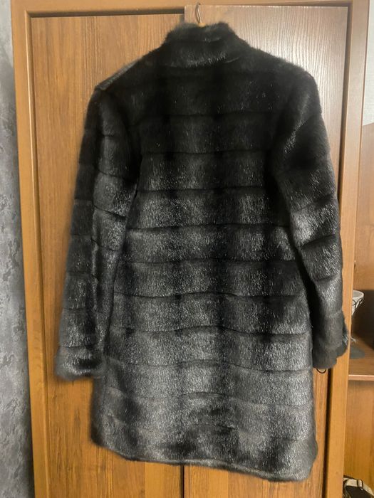 Продам шубу из искусственного меха