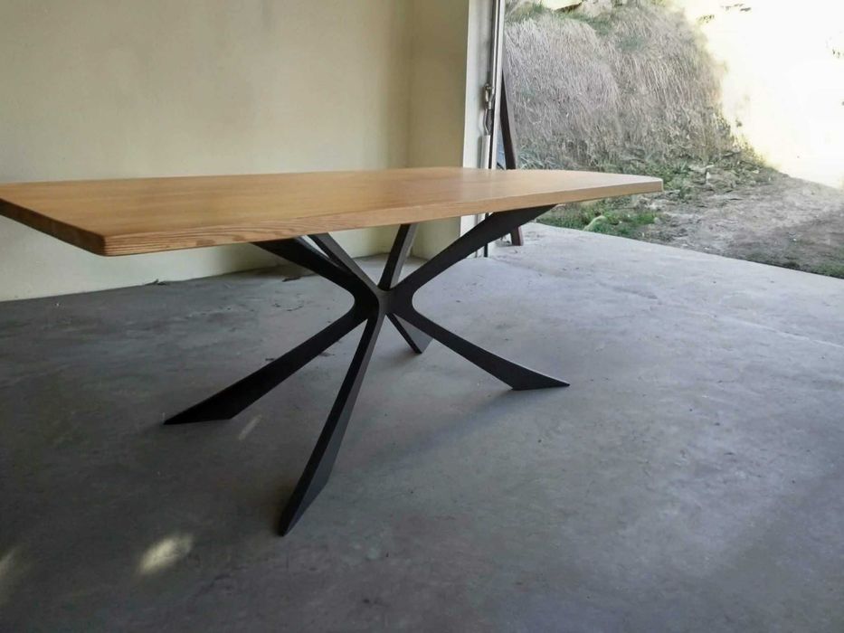 Stół jadalniany loft jesion, olejowany