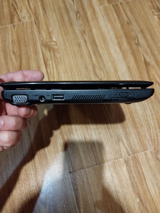 Нетбук Lenovo S10-3