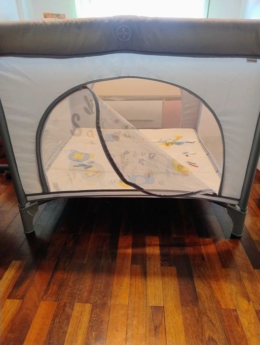 Parque brincar / berço viagem