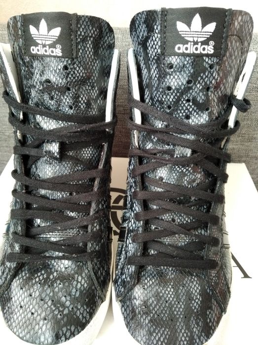 Сникерсы кроссовки Адидас