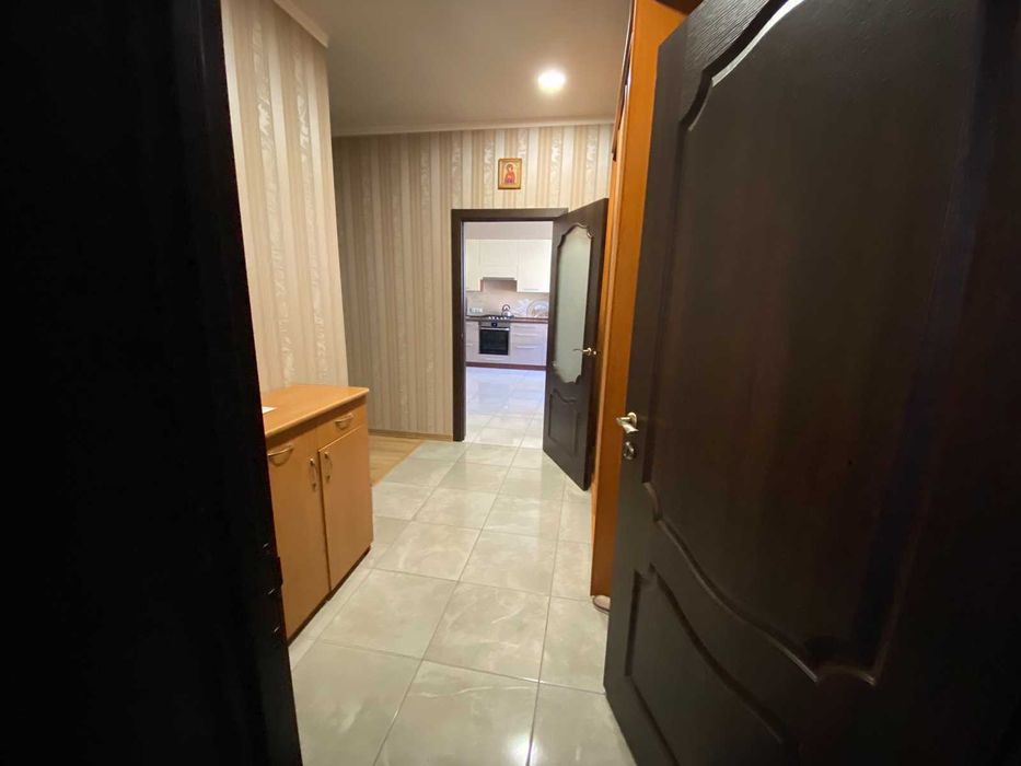 (5) Продам 2к квартиру на вул. Чехова 5788