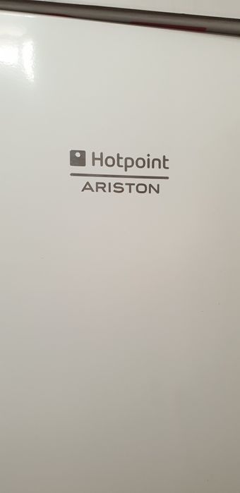 Frigorífico vertical sem congelador