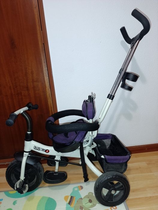 Triciclo infantil