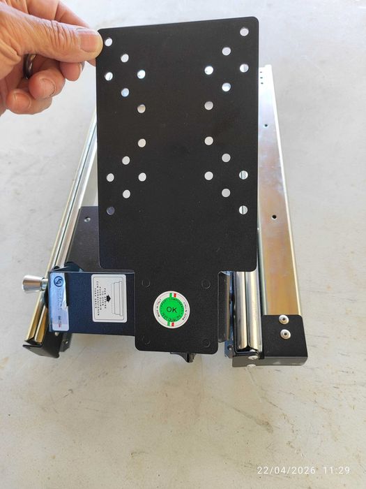 Suporte extensível de TV, para autocaravana