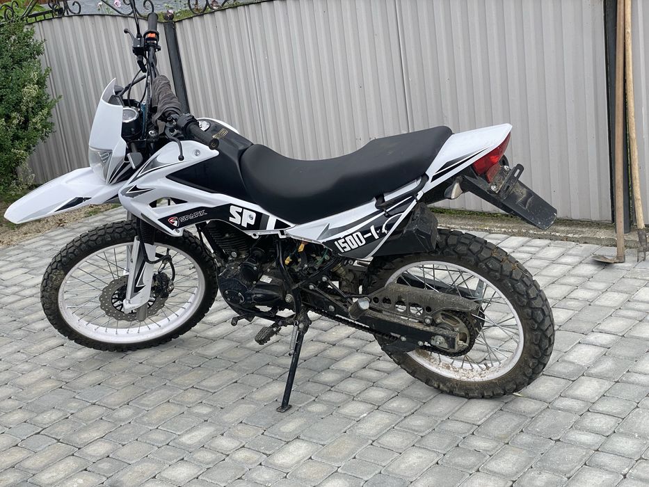 Мотоцикл Spark 150 D