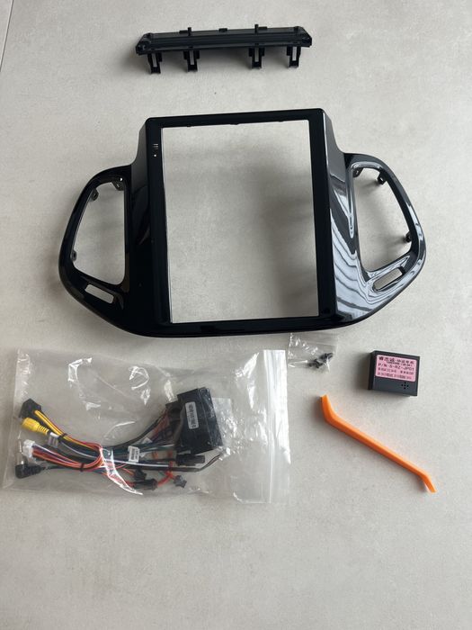 Ramka adapter + instalacja do radia Android Cambus Jeep Compass