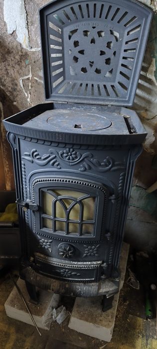 Sprzedam Piec  żeliwny