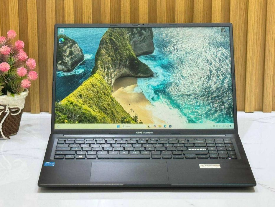 Asus Vivobook 16" i7-13700H/32GB/512Nvme com garantia