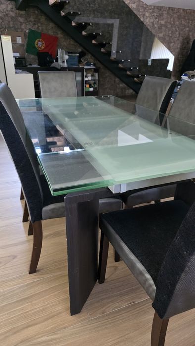 Mesa em Vidro Extensível