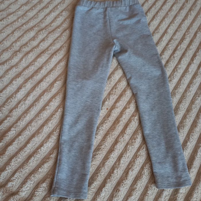 Костюм на ріст 116 лосини та светр футболка