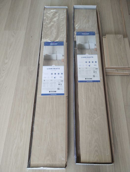 Sprzedam paczkę pociętych  paneli Dąb beżowy lakierowany- Quick-Step