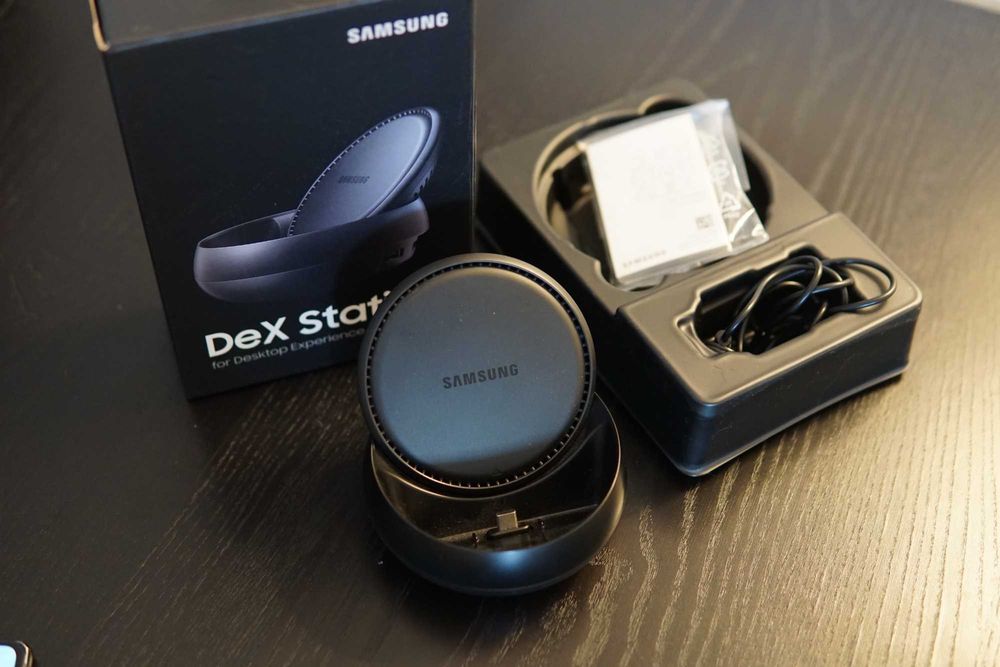 Samsung Galaxy S20 FE (snapdragon) + Samsung DeX Station