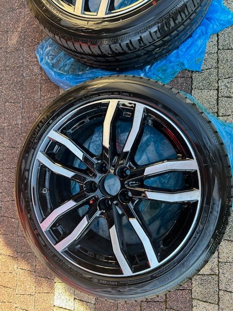 Sprzedam opony letnie 245/45 R19