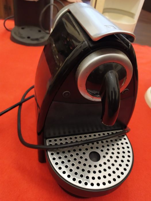 Diversas máquinas de café para peças ou reparação