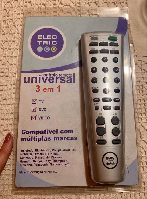 Comando TV, DVD e video Universal Electric Co Novo