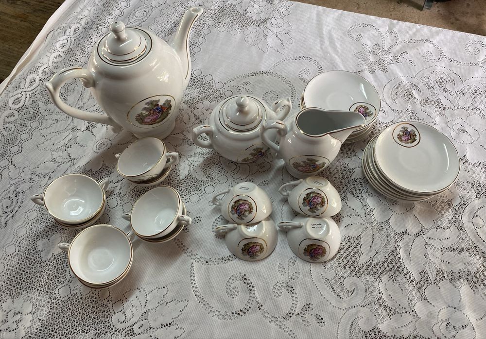 Conjunto de cafe antigo