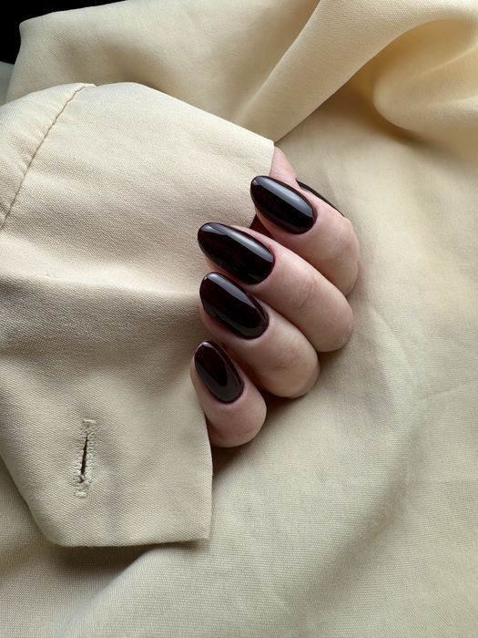 Paznokcie, brwi, laminacja rzęs