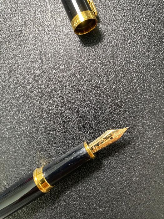 Caneta Montblanc Noblesse Oblige – Fountain Pen com ponta em ouro 14k