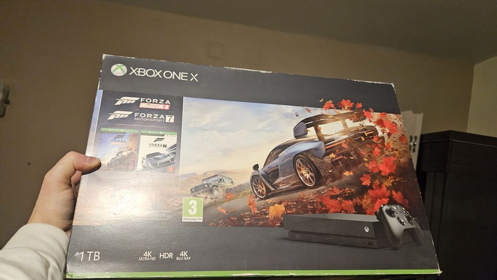 Xbox one x | 1Tb | świetny stan | zadbana konsola