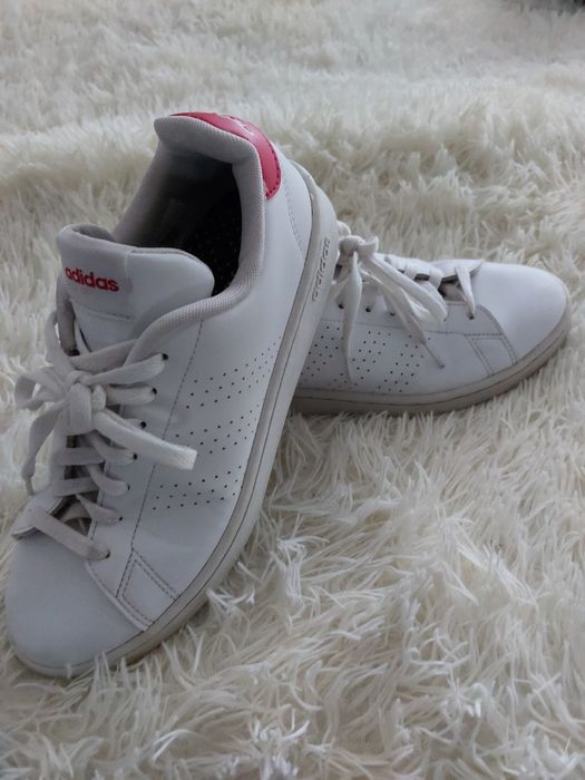 Кросівки adidas 40