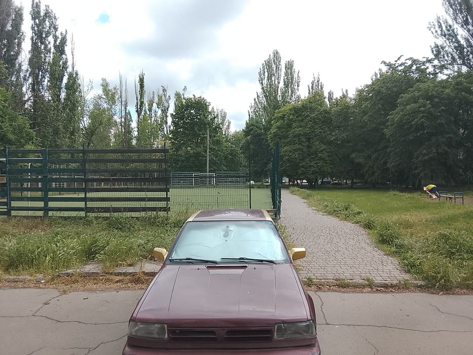 nissan bluebird 1990