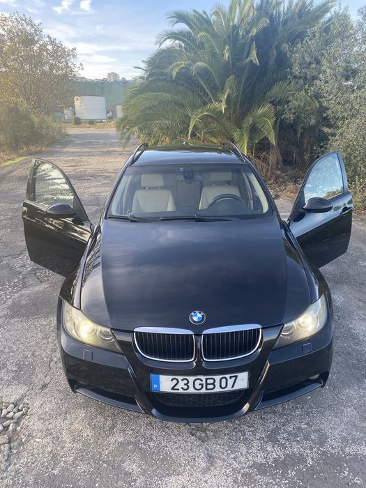 BMW 320 com possibilidade de credito