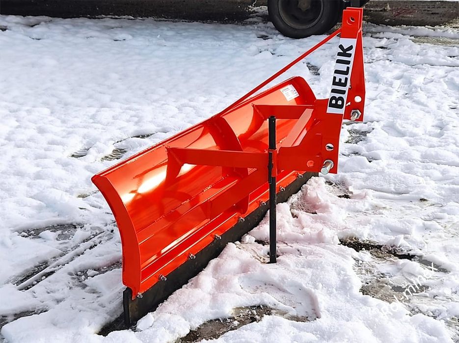 Pług do śniegu WZMOCNIONY pchany / ciągany na podnośnik Transport